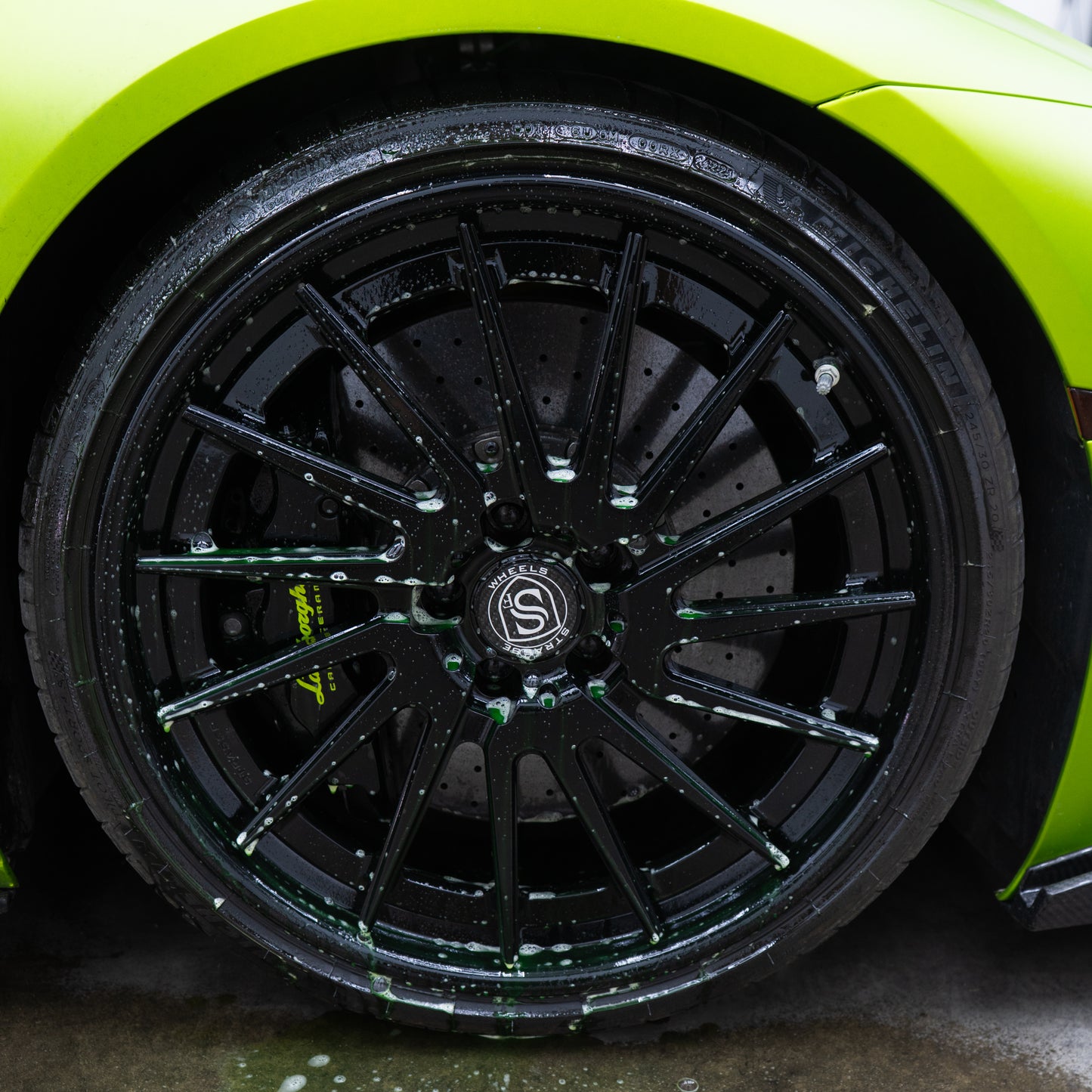 Wheel Cleaner | Non-Acid Brake Dust Remover