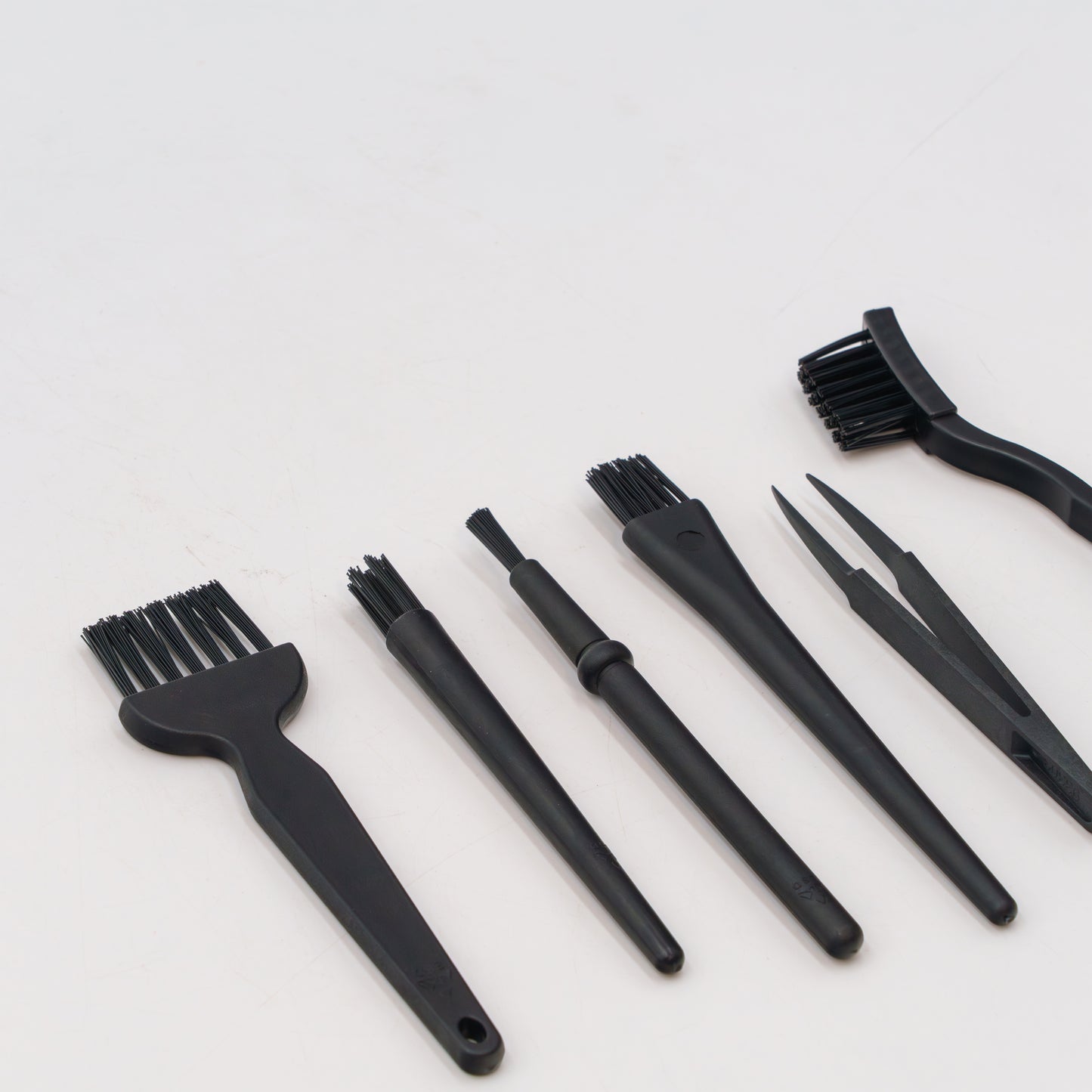Intricate Brush Kit